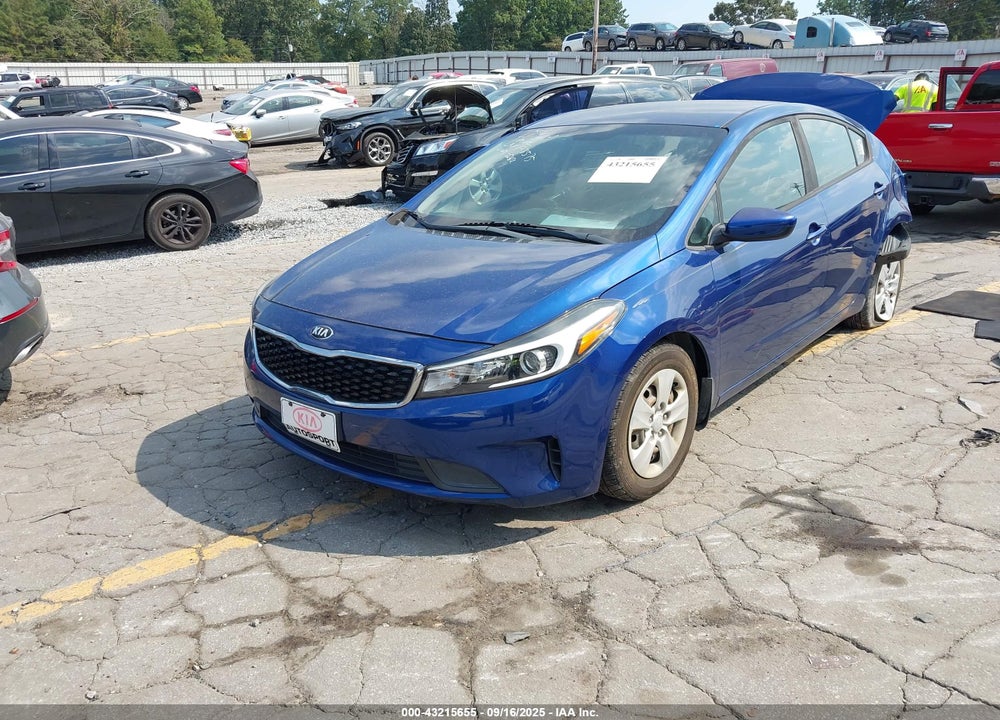 2017 KIA FORTE VIN: 3KPFK4A7XHE144262