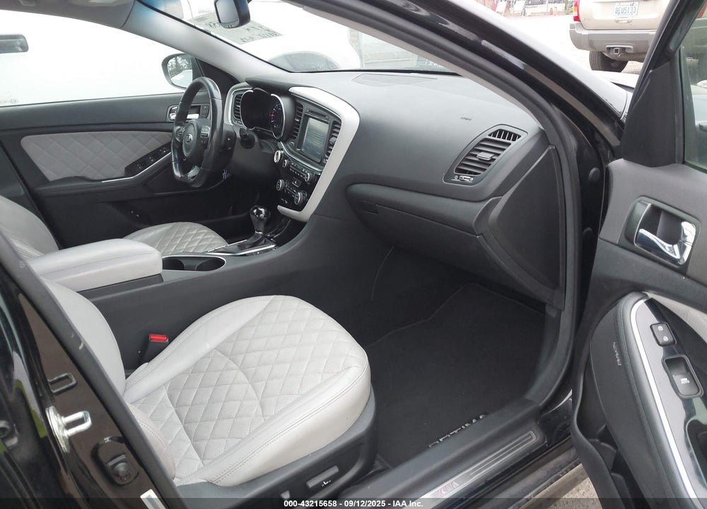 2014 KIA OPTIMA VIN: 5XXGR4A62EG326693
