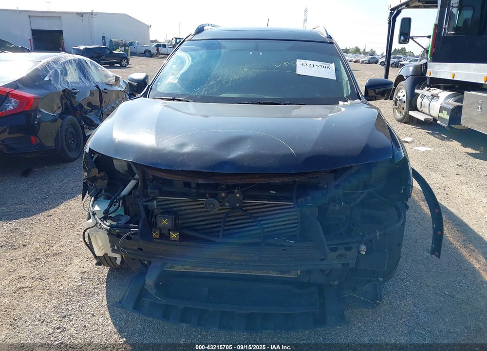 2016 NISSAN ROGUE VIN: 5N1AT2MV3GC807775