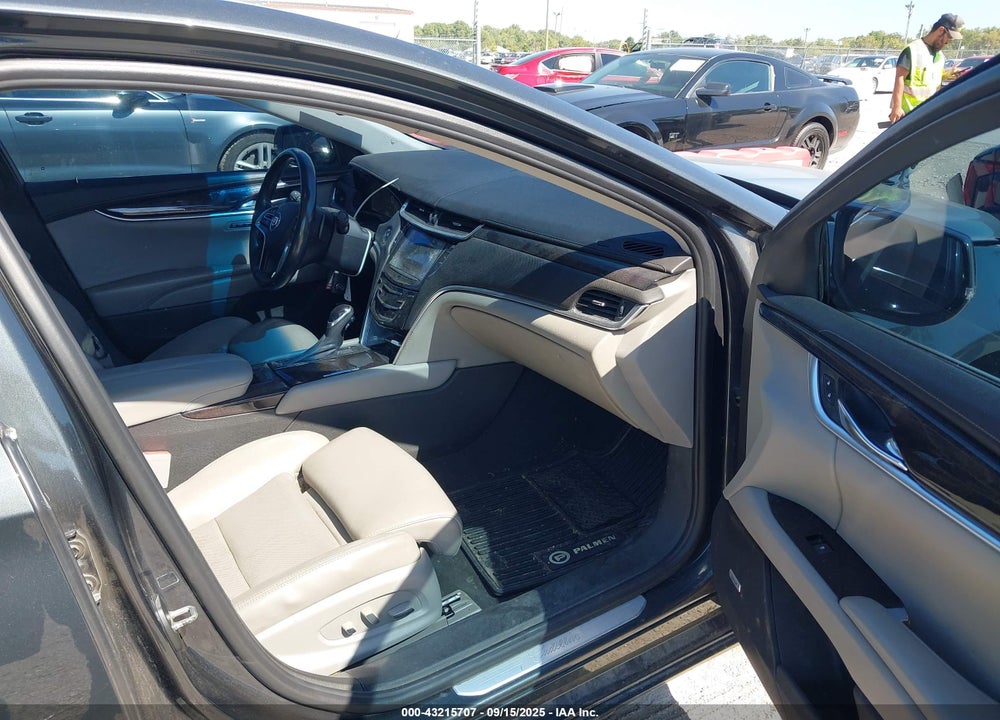 2013 CADILLAC XTS VIN: 2G61T5S31D9119755