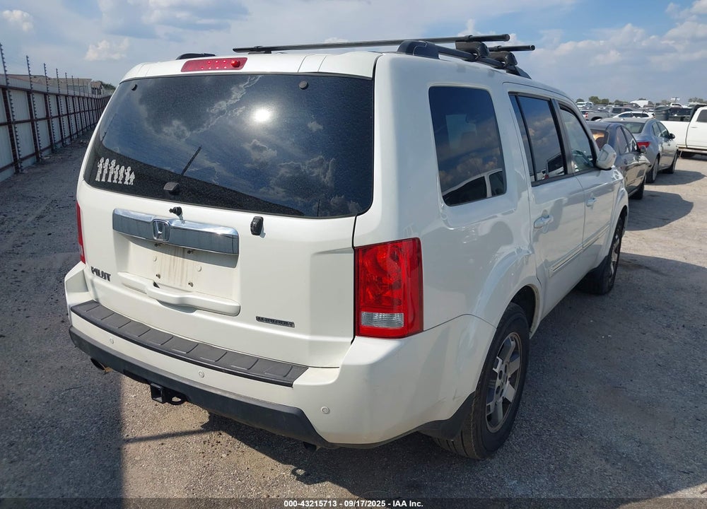2011 HONDA PILOT VIN: 5FNYF3H91BB045409