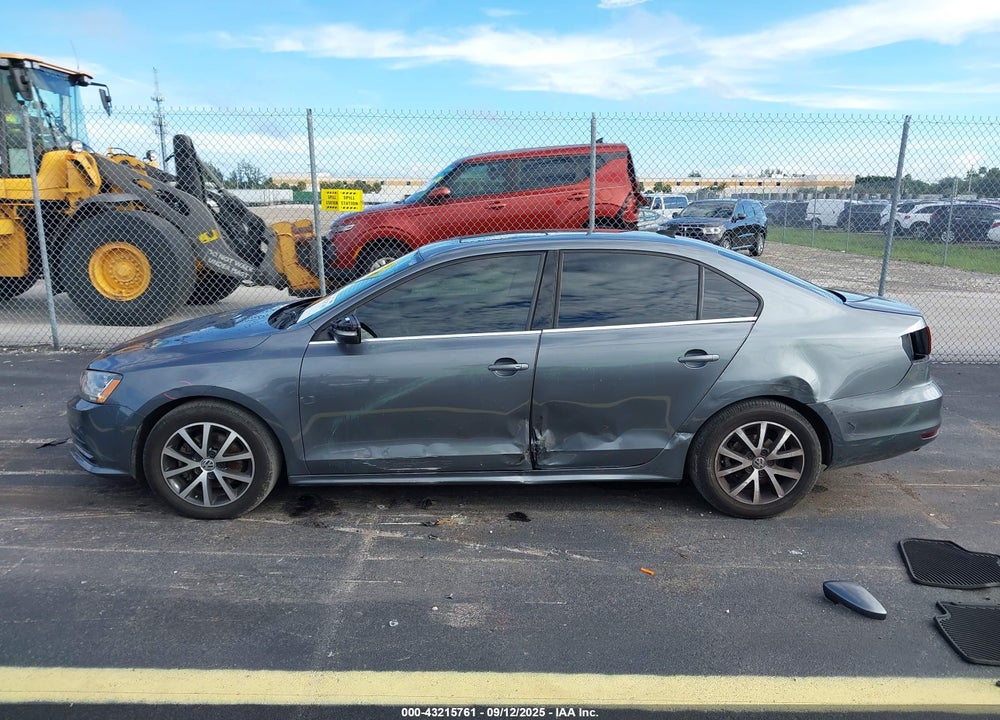 2017 VOLKSWAGEN JETTA VIN: 3VWDB7AJ2HM281591