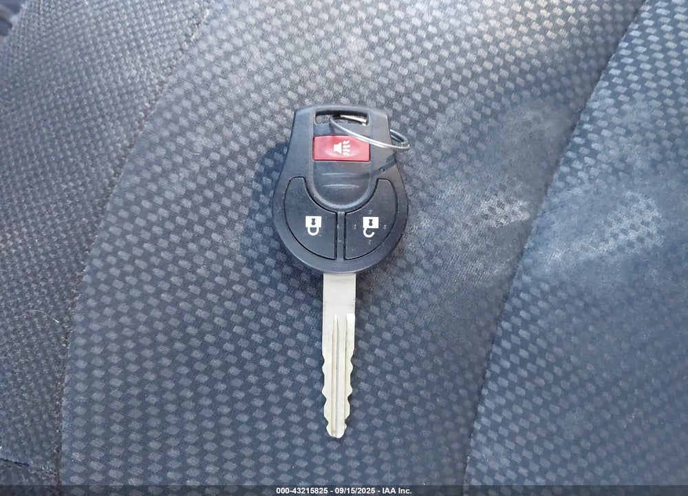 2015 NISSAN ROGUE VIN: JN8AS5MV3FW763836