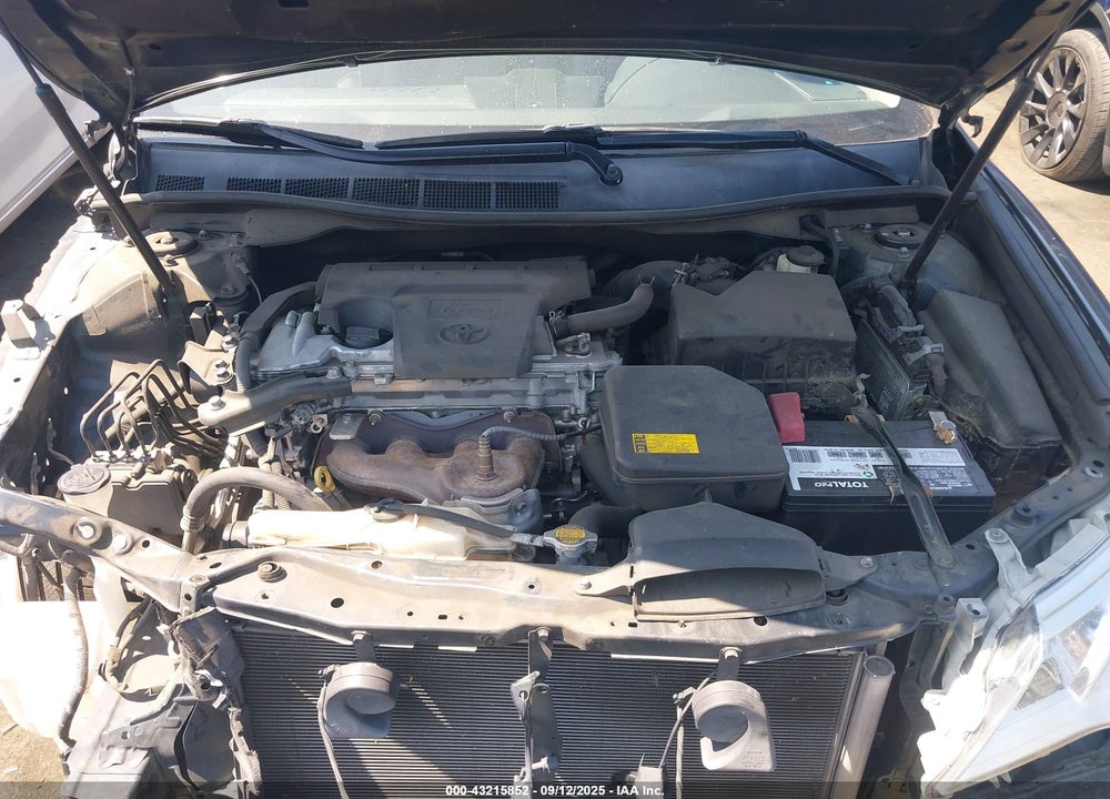 2014 TOYOTA CAMRY LE VIN: 4T4BF1FK5ER440190