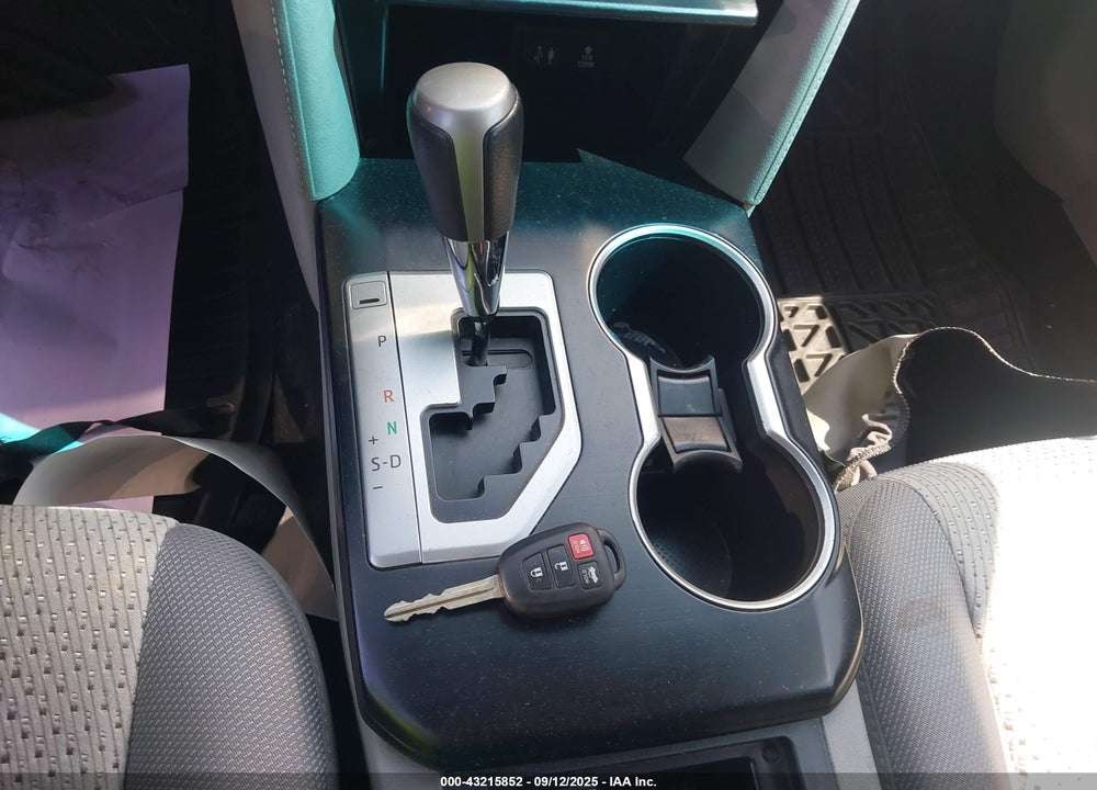 2014 TOYOTA CAMRY LE VIN: 4T4BF1FK5ER440190