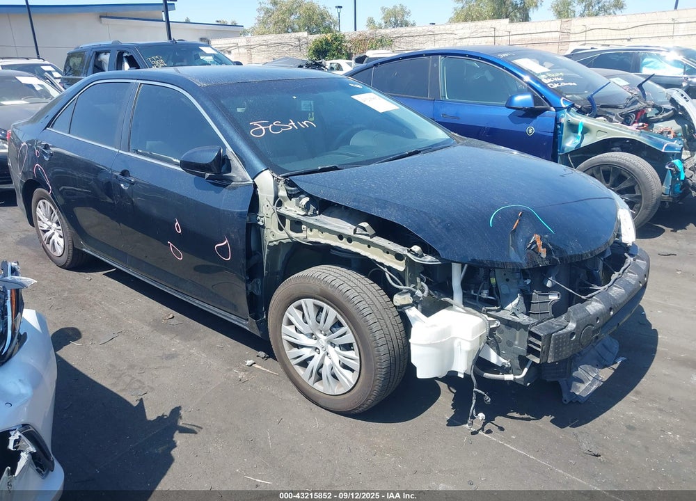 2014 TOYOTA CAMRY LE VIN: 4T4BF1FK5ER440190