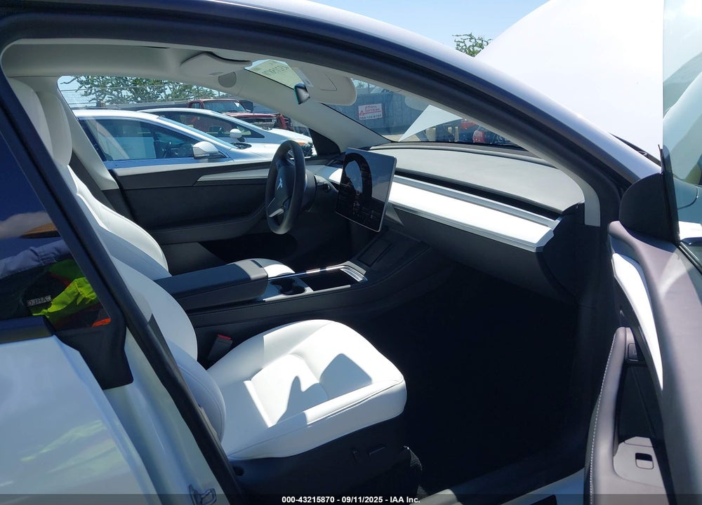 2023 TESLA MODEL Y AWD/LONG RANGE DUAL MOTOR ALL-WHEEL DRIVE VIN: 7SAYGDEE3PF913425