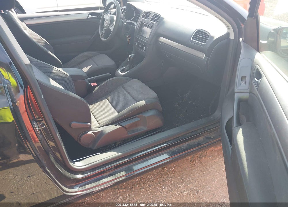 2012 VOLKSWAGEN GOLF VIN: WVWBB7AJ5CW111986