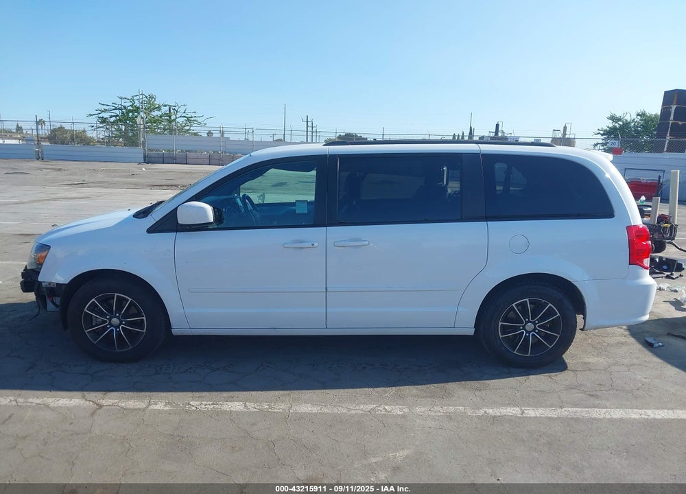 2017 DODGE GRAND CARAVAN GT VIN: 2C4RDGEG2HR814341