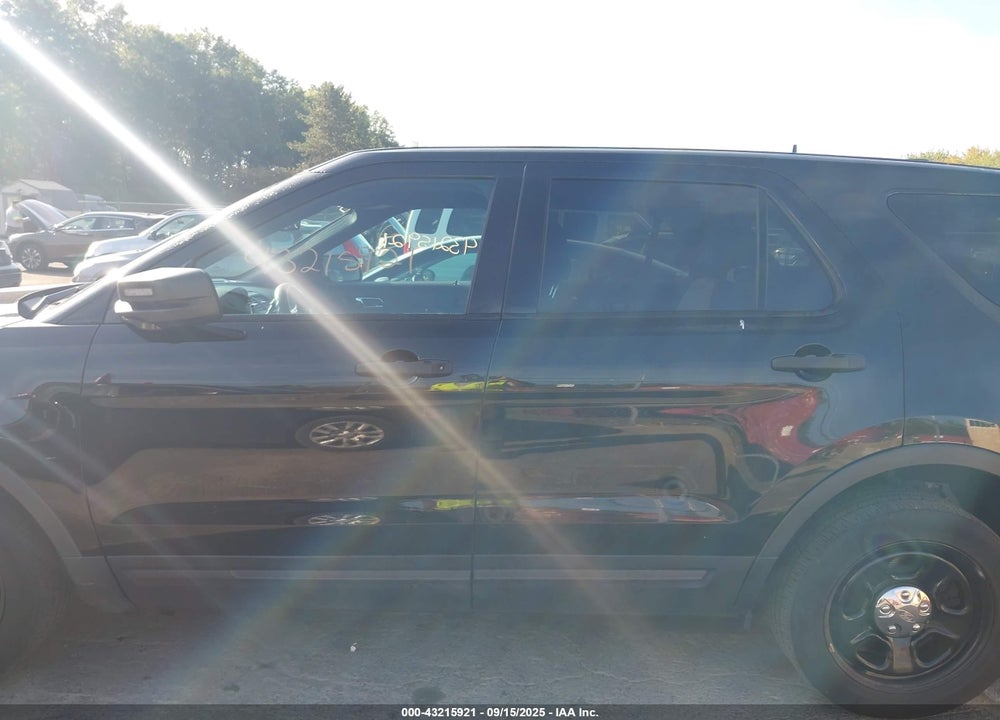 2018 FORD POLICE INTERCEPTOR UTILITY VIN: 1FM5K8AR1JGC95318