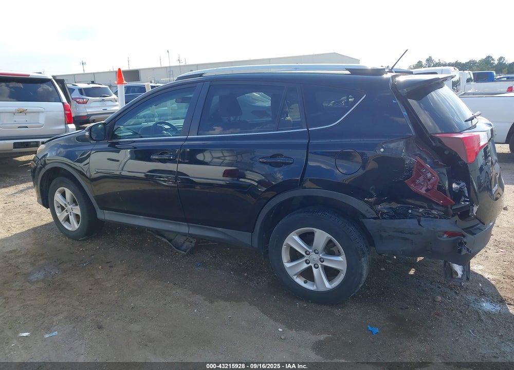 2014 TOYOTA RAV4 XLE VIN: 2T3WFREV7EW092499