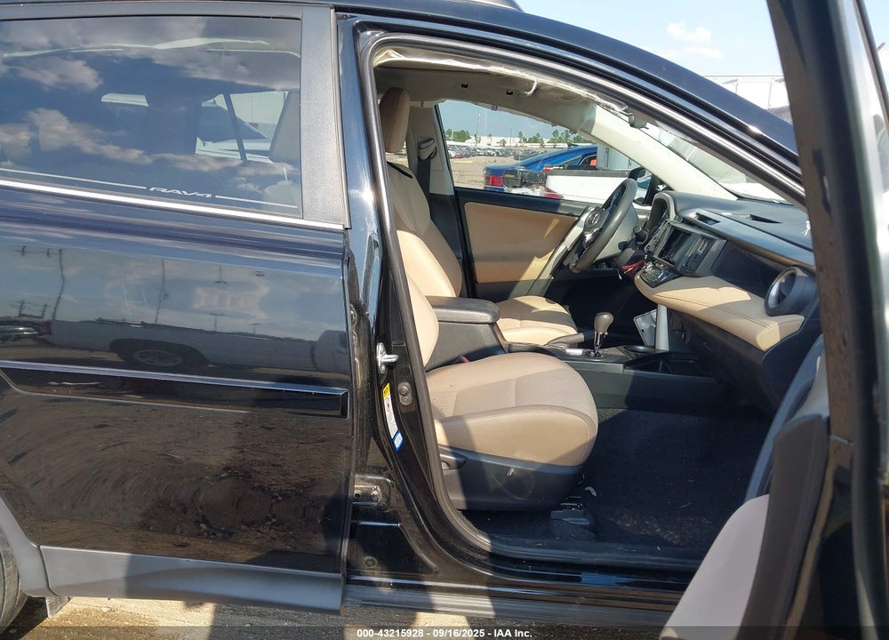 2014 TOYOTA RAV4 XLE VIN: 2T3WFREV7EW092499
