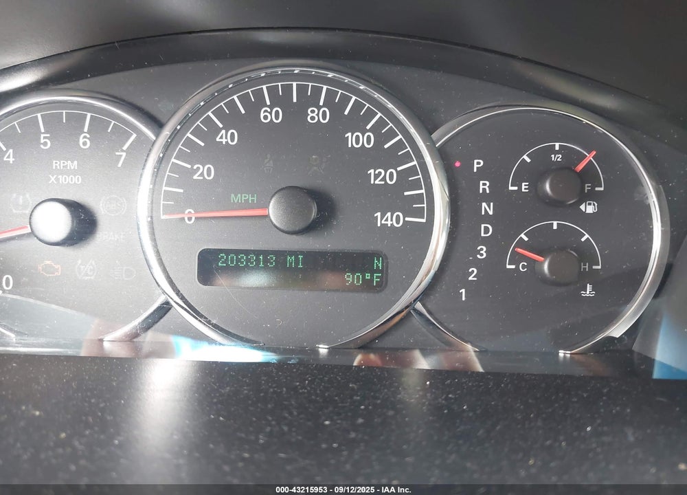 2007 BUICK LACROSSE VIN: 2G4WE587871235945