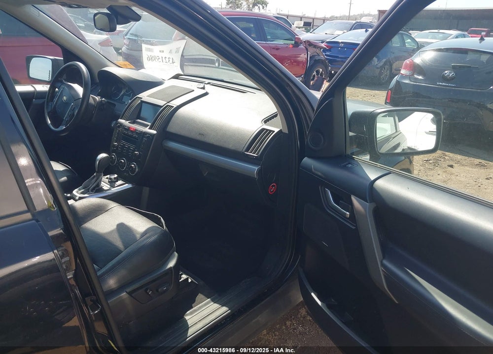 2008 LAND ROVER LR2 VIN: SALFS24N28H037692