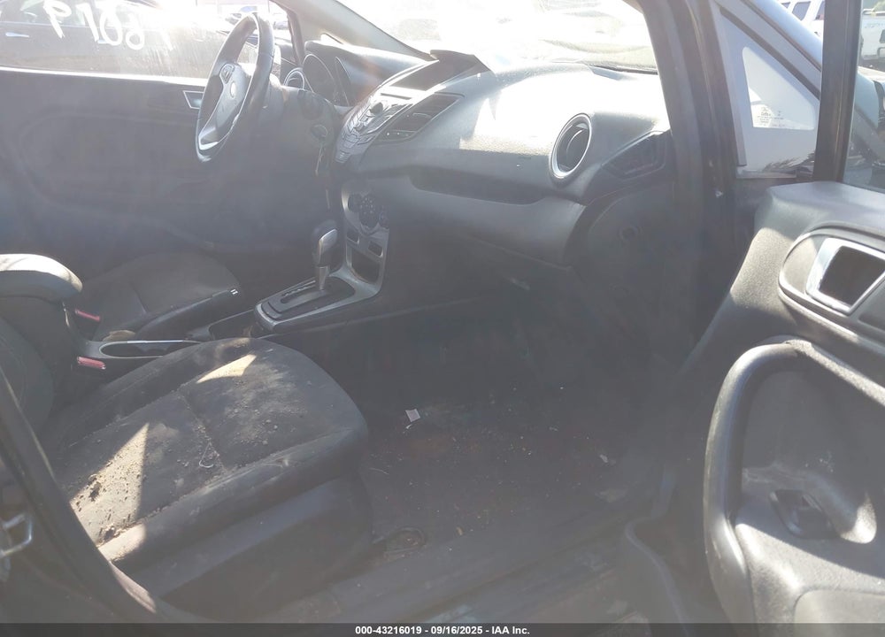 2014 FORD FIESTA VIN: 3FADP4BJ1EM211440