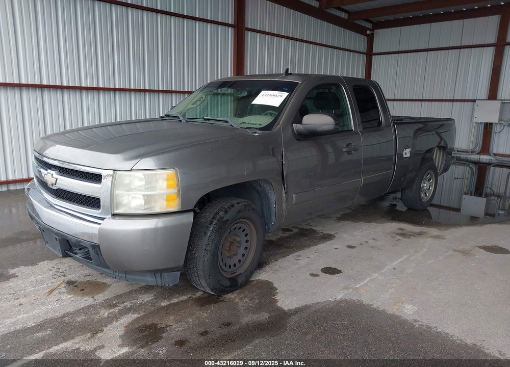 2008 CHEVROLET SILVERADO 1500 LS VIN: 1GCEC19C18Z330432
