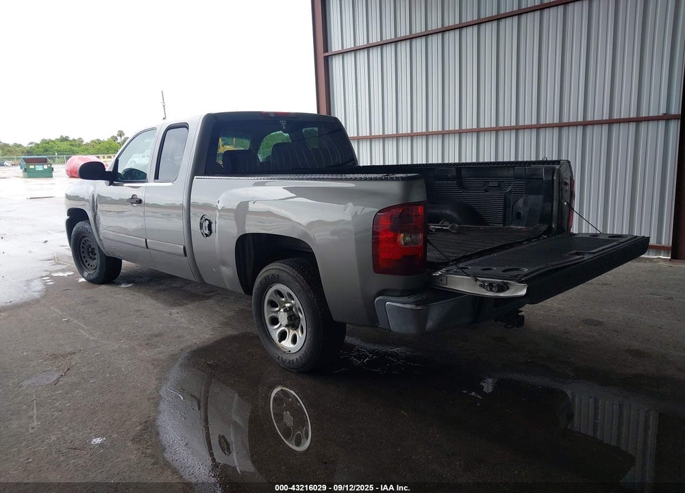 2008 CHEVROLET SILVERADO 1500 LS VIN: 1GCEC19C18Z330432