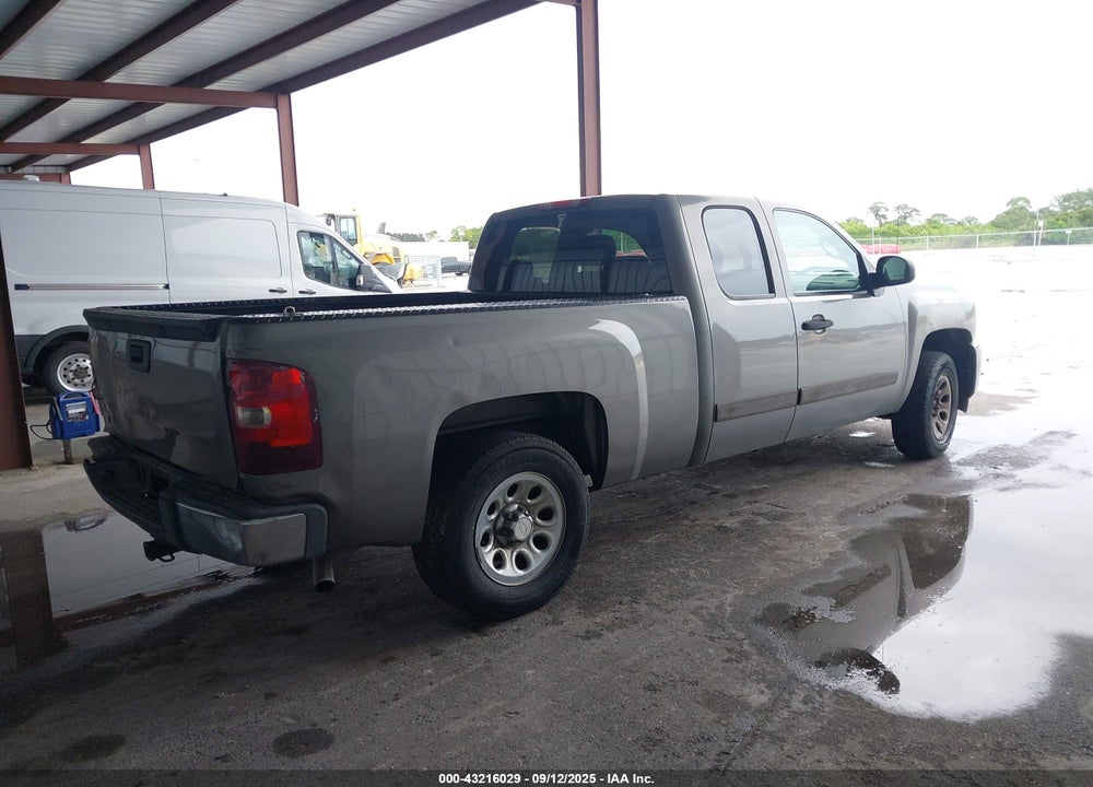 2008 CHEVROLET SILVERADO 1500 LS VIN: 1GCEC19C18Z330432