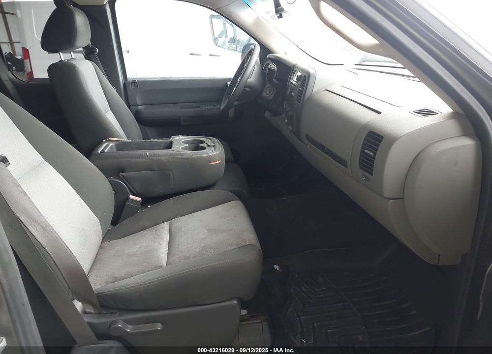 2008 CHEVROLET SILVERADO 1500 LS VIN: 1GCEC19C18Z330432