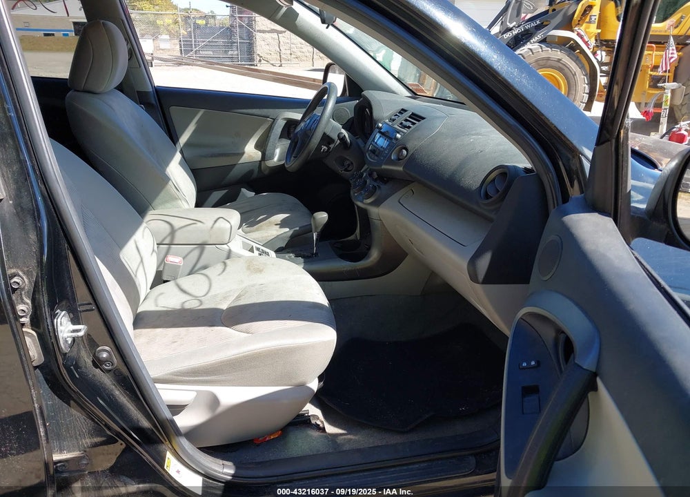 2011 TOYOTA RAV4 VIN: 2T3BF4DVXBW104336