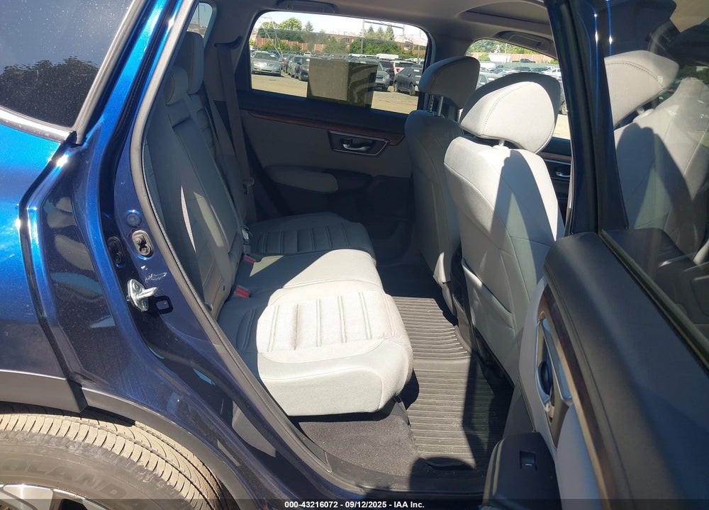 2017 HONDA CR-V VIN: 2HKRW2H5XHH689318