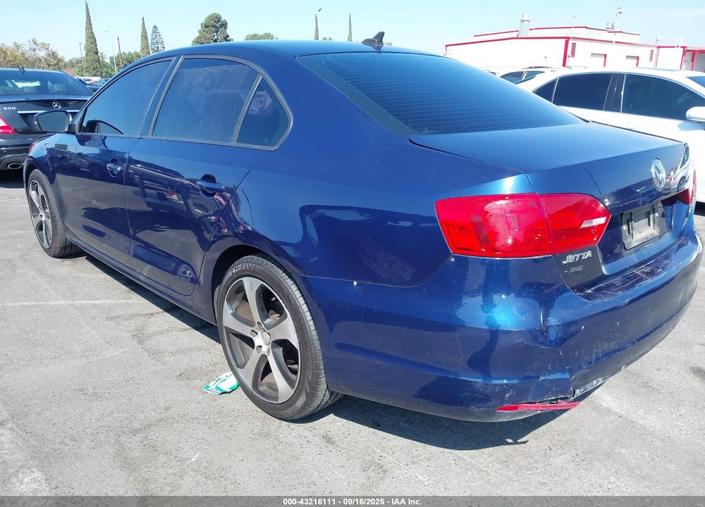 2014 VOLKSWAGEN JETTA VIN: 3VWD17AJ8EM427586