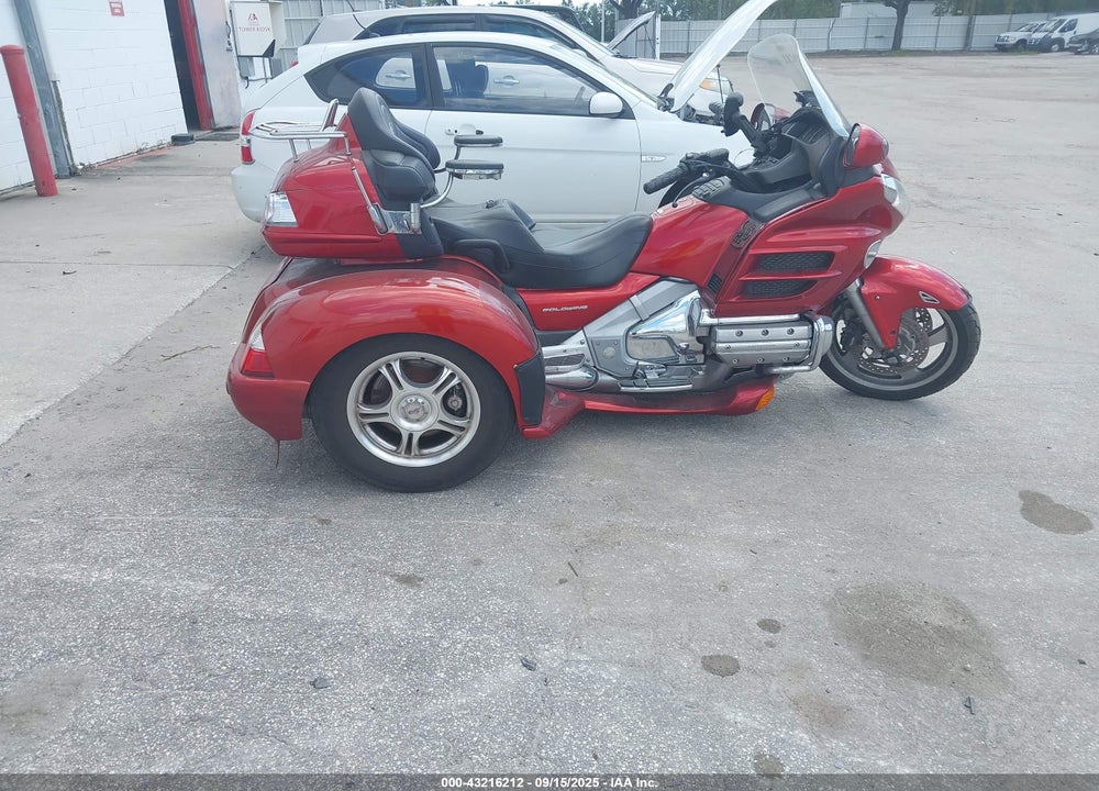 2008 HONDA GL1800 VIN: 1HFSC47H18A712872