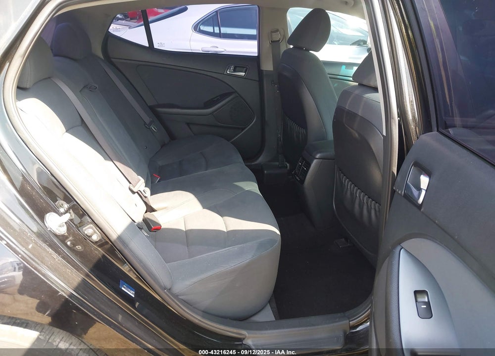 2016 KIA OPTIMA HYBRID VIN: KNAGM4AD2G5095814