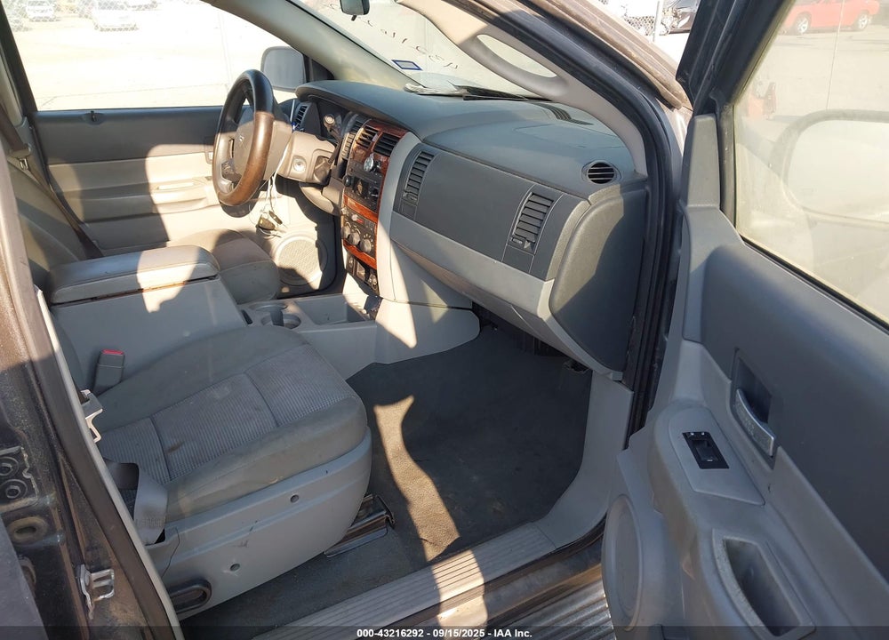2008 DODGE DURANGO VIN: 1D8HD48NX8F154997
