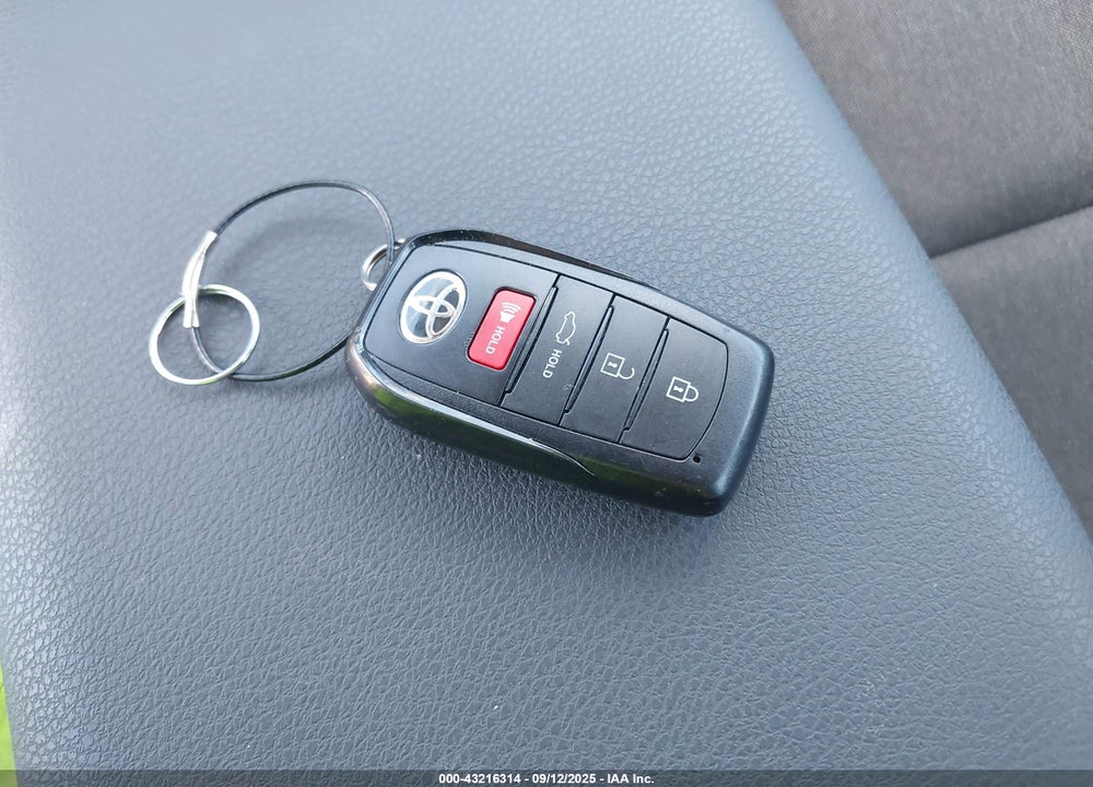 2025 TOYOTA CAMRY VIN: 4T1DAACK8SU590439