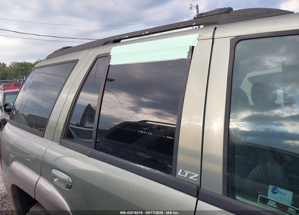 2003 CHEVROLET TRAILBLAZER LTZ VIN: 1GNDT13S932272865