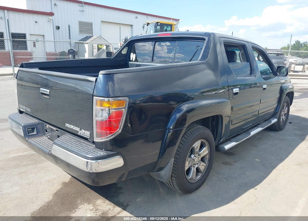 2006 HONDA RIDGELINE RTL VIN: 2HJYK16556H505859