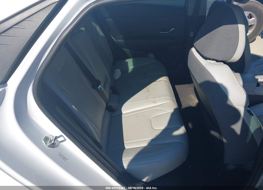 2023 HYUNDAI ELANTRA HYBRID VIN: KMHLN4AJXPU037813