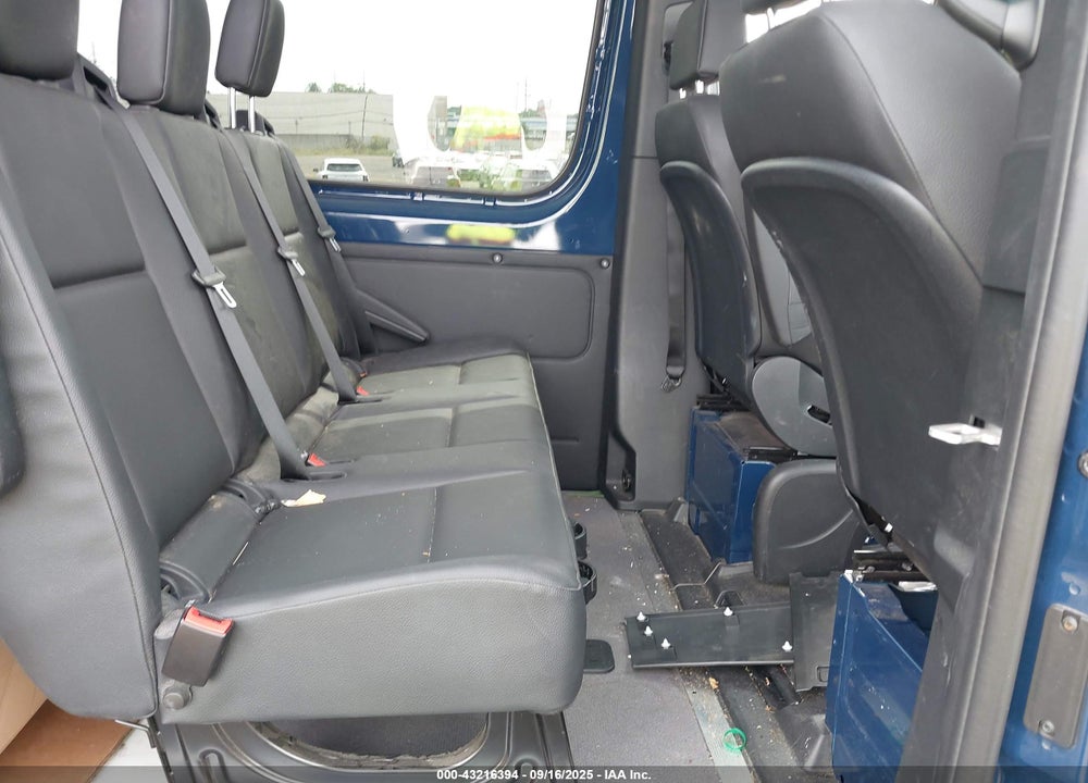 2025 MERCEDES-BENZ SPRINTER 2500 STANDARD ROOF 4-CYL DIESEL VIN: W1W4KBHY1ST200893