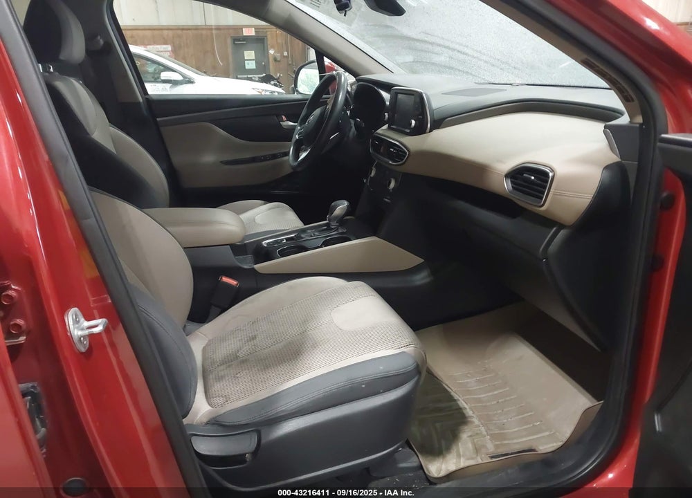 2019 HYUNDAI SANTA FE VIN: 5NMS33AD7KH027816