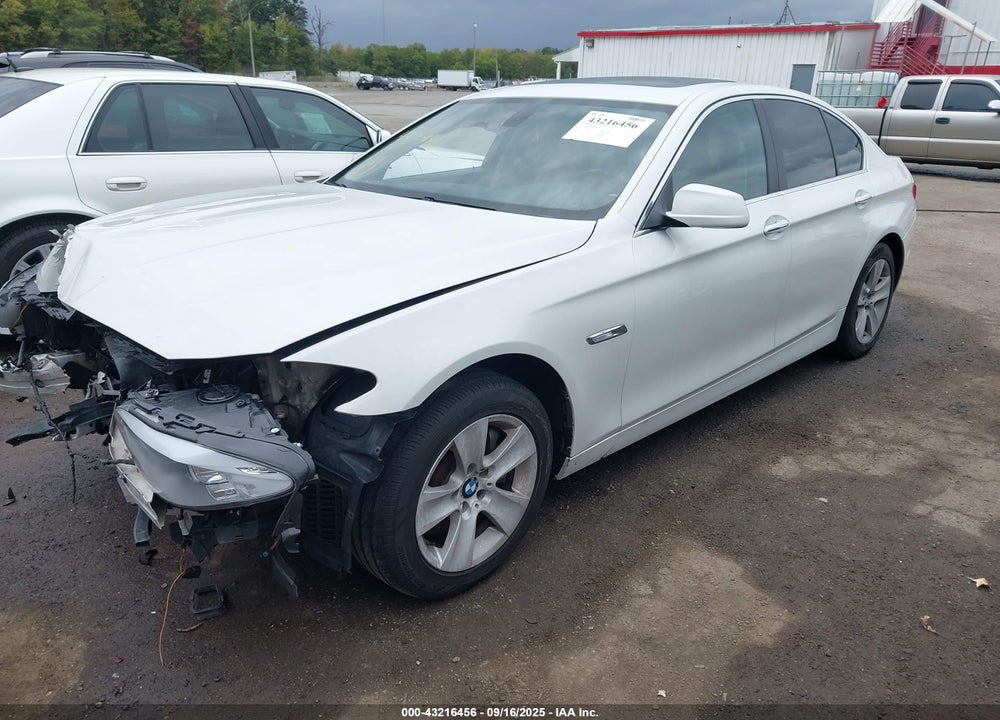 2012 BMW 5 SERIES VIN: WBAFU7C55CDU58206