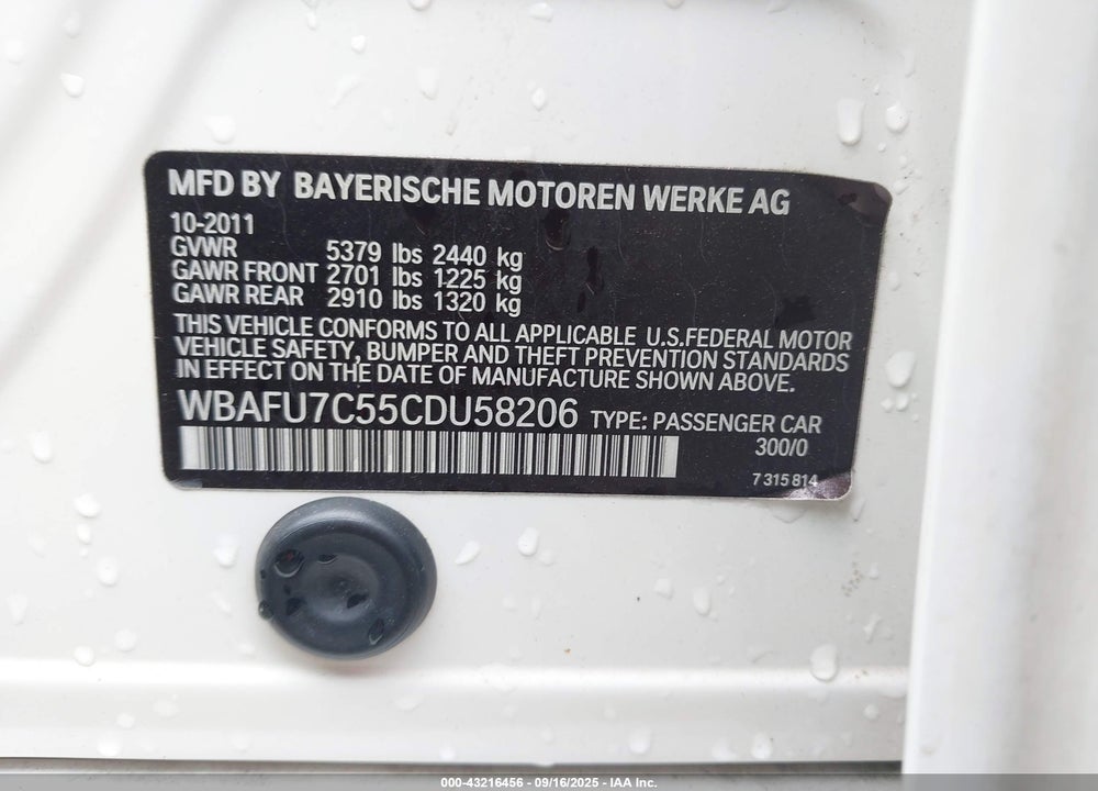 2012 BMW 5 SERIES VIN: WBAFU7C55CDU58206