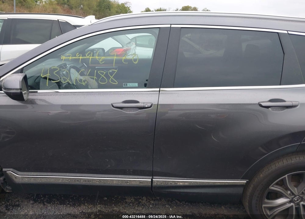 2022 HONDA CR-V VIN: 2HKRW2H92NH600436
