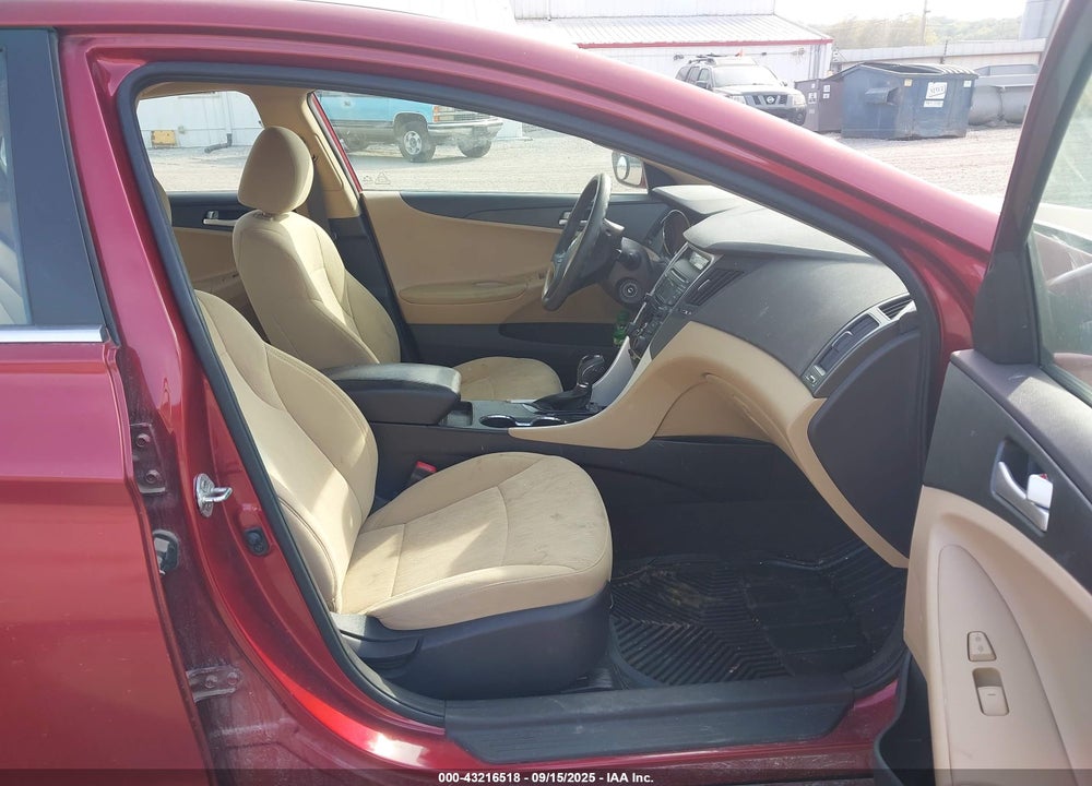 2013 HYUNDAI SONATA GLS VIN: 5NPEB4AC8DH724656