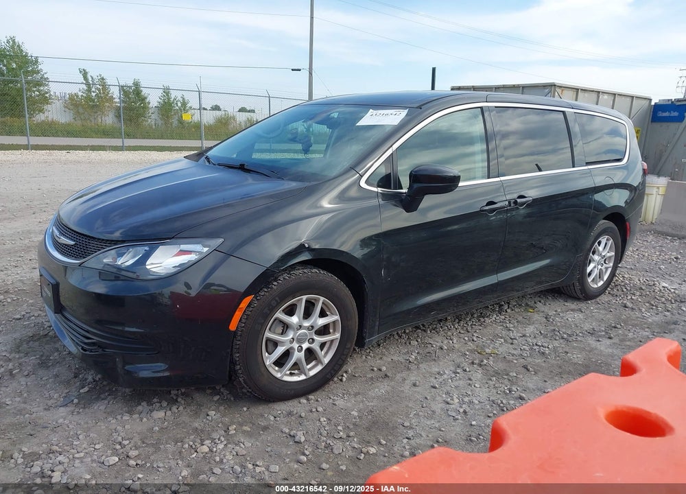2017 CHRYSLER PACIFICA TOURING VIN: 2C4RC1DG5HR623224
