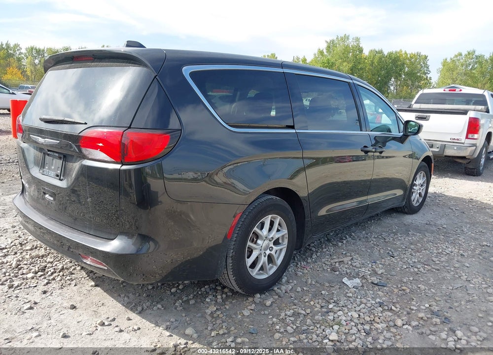 2017 CHRYSLER PACIFICA TOURING VIN: 2C4RC1DG5HR623224