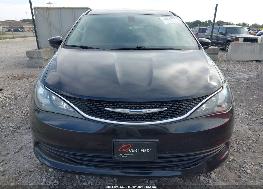 2017 CHRYSLER PACIFICA TOURING VIN: 2C4RC1DG5HR623224