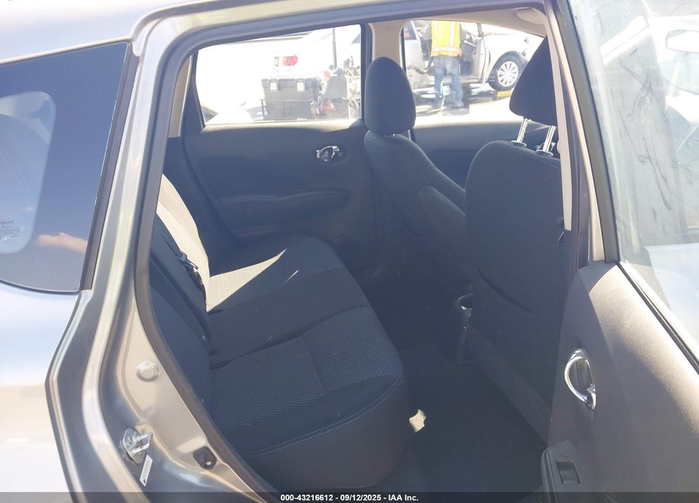 2015 NISSAN VERSA NOTE VIN: 3N1CE2CP8FL359078