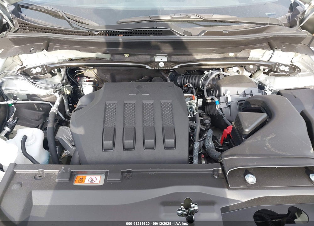 2025 MITSUBISHI ECLIPSE VIN: JA4ATWAA2SZ007949