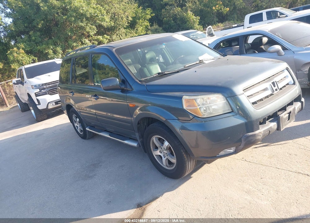 2006 HONDA PILOT EX-L VIN: 5FNYF28736B000213