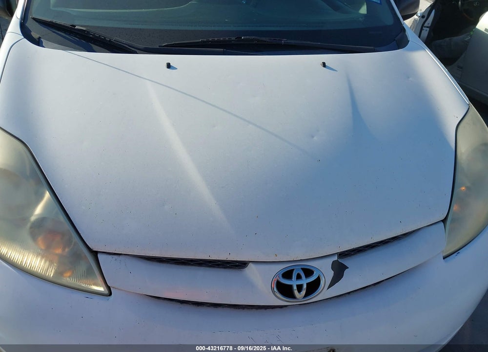 2008 TOYOTA SIENNA VIN: 5TDZK23C38S209888