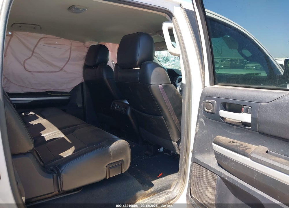 2014 TOYOTA TUNDRA SR5 5.7L V8 VIN: 5TFDW5F19EX354028