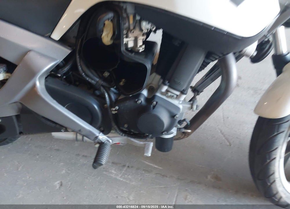 2008 BUELL BLAST VIN: 4MZKP01D583000412