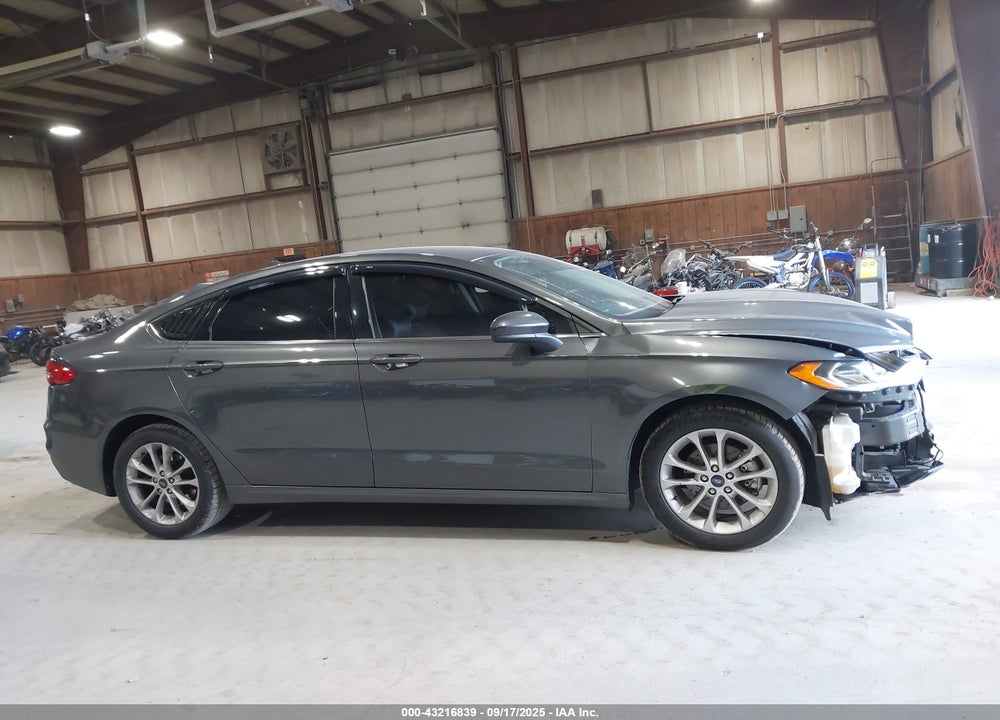 2020 FORD FUSION VIN: 3FA6P0HD7LR101138