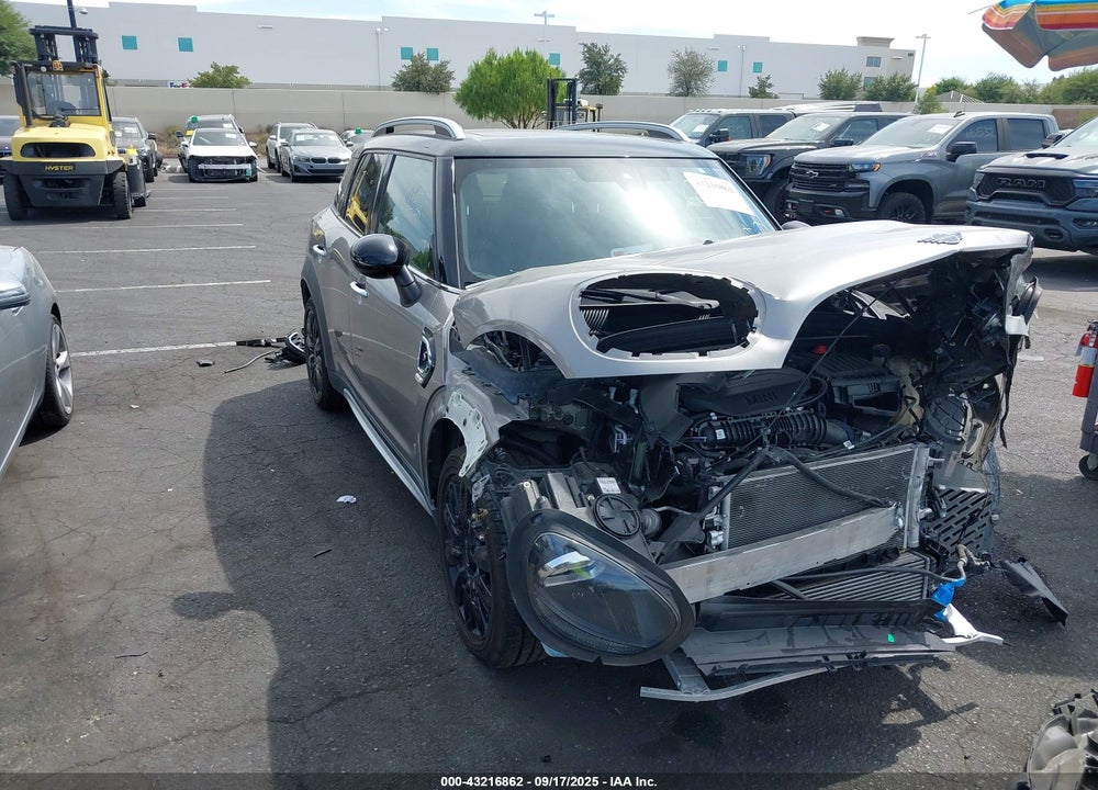 2019 MINI COUNTRYMAN COOPER S VIN: WMZYT3C50K3E96585